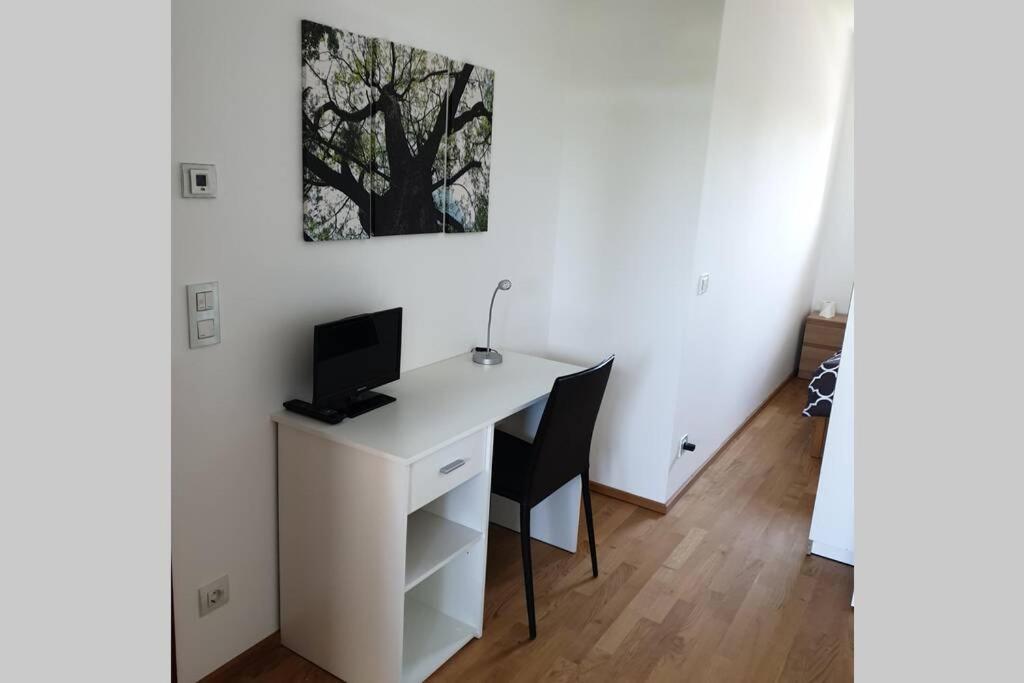Comfy Plaza Daire Aurolzmunster Dış mekan fotoğraf