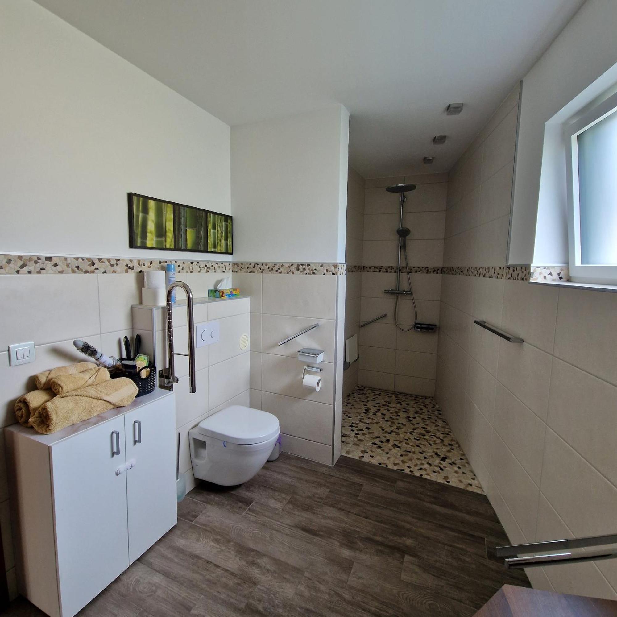 Comfy Plaza Daire Aurolzmunster Dış mekan fotoğraf